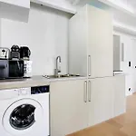 Charming Air-Conditioned Apt For A Cosy Atmosphere