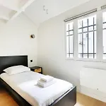 Charming Air-Conditioned Apt For A Cosy Atmosphere