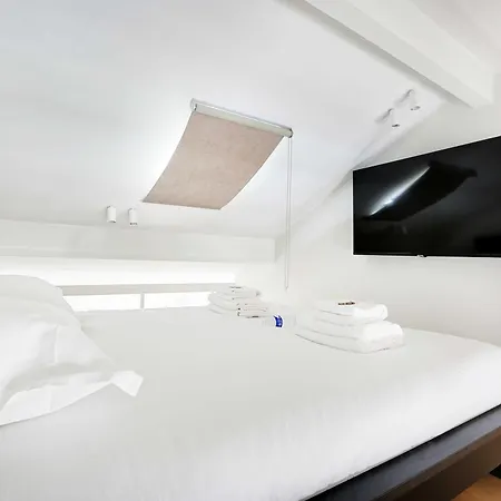 Charming Air-conditioned For A Cosy Atmosphere Parigi